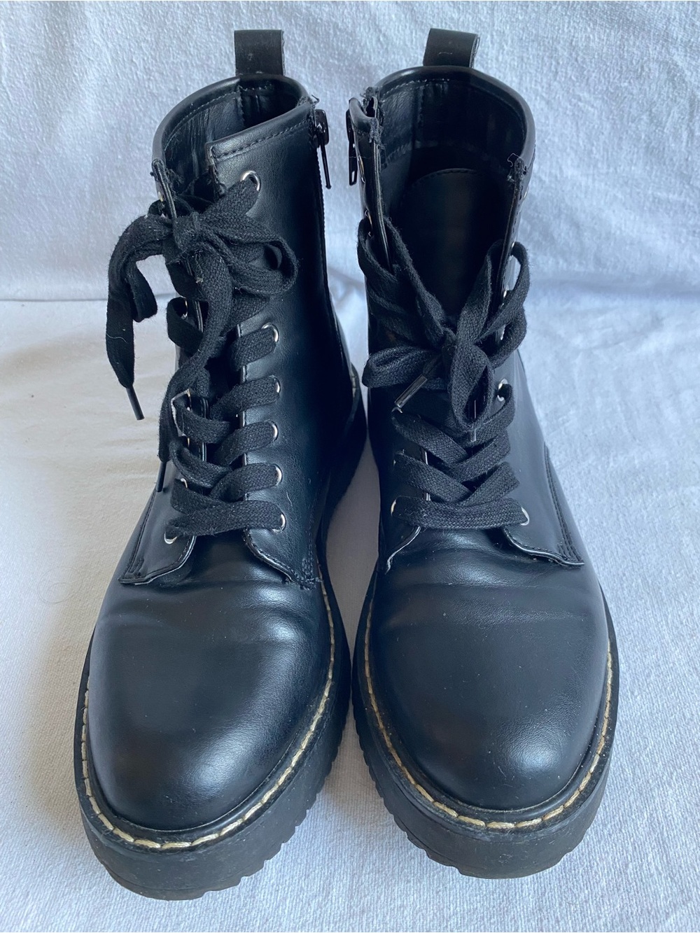 Madden Girl Kurrt Women’s Black Lace-Up Platform Combat Boots - Picture 4 of 14